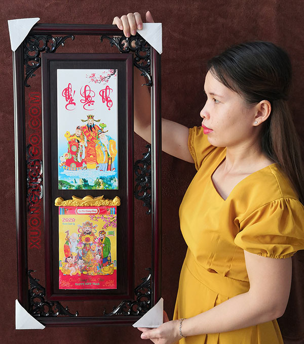 lich go treo tuong Kh&aacute;ch H&agrave;ng 