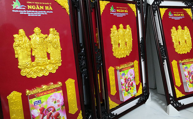 Qu&agrave; tặng xu&acirc;n B&iacute;nh Ngọ 2026